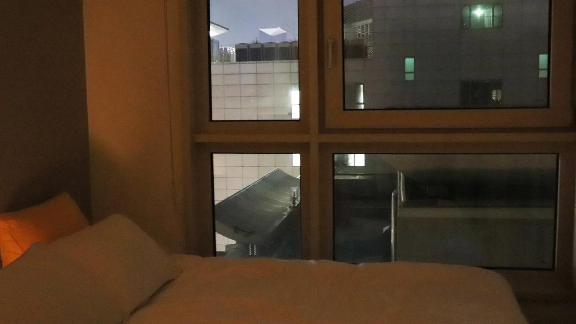 Cozy Seoul House Apartment 0*,  South Korea