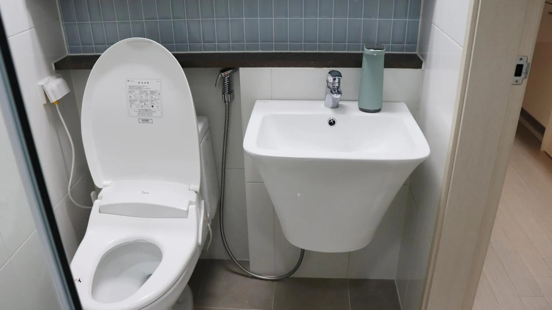 Cozy Seoul House Apartment 0*,  South Korea